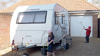 Watch Caravan Finder TV Series 4 Episode 06